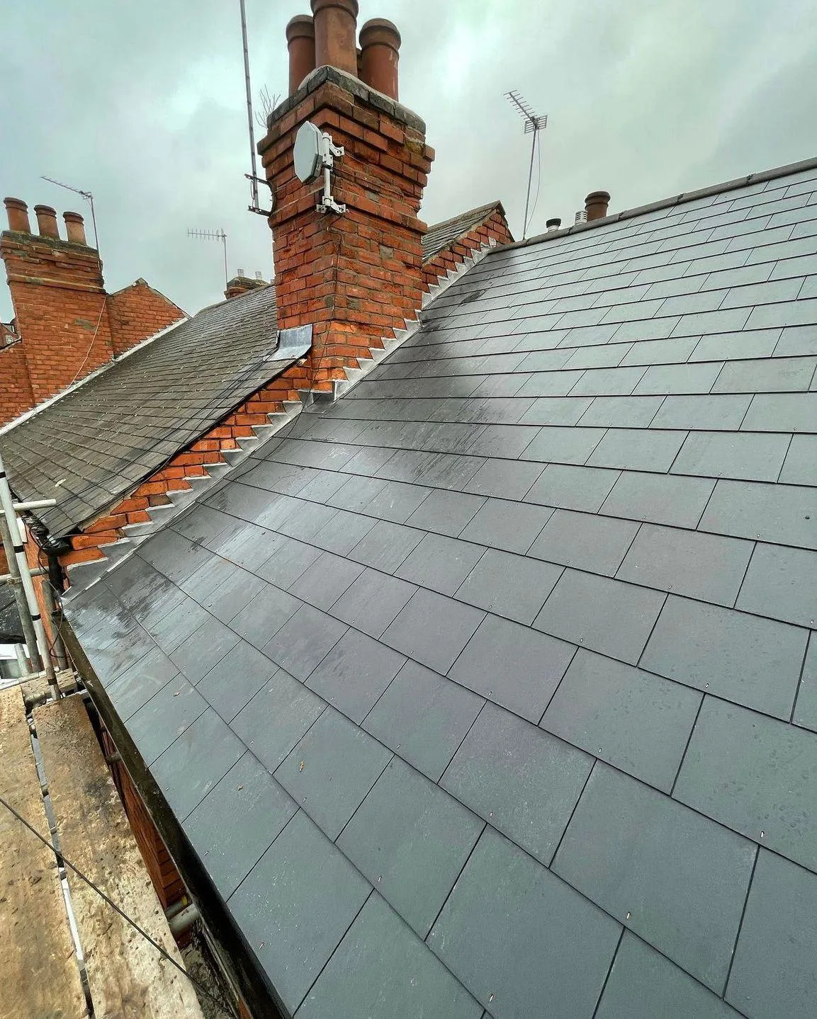 Finished roof by Seal Pro Roofing